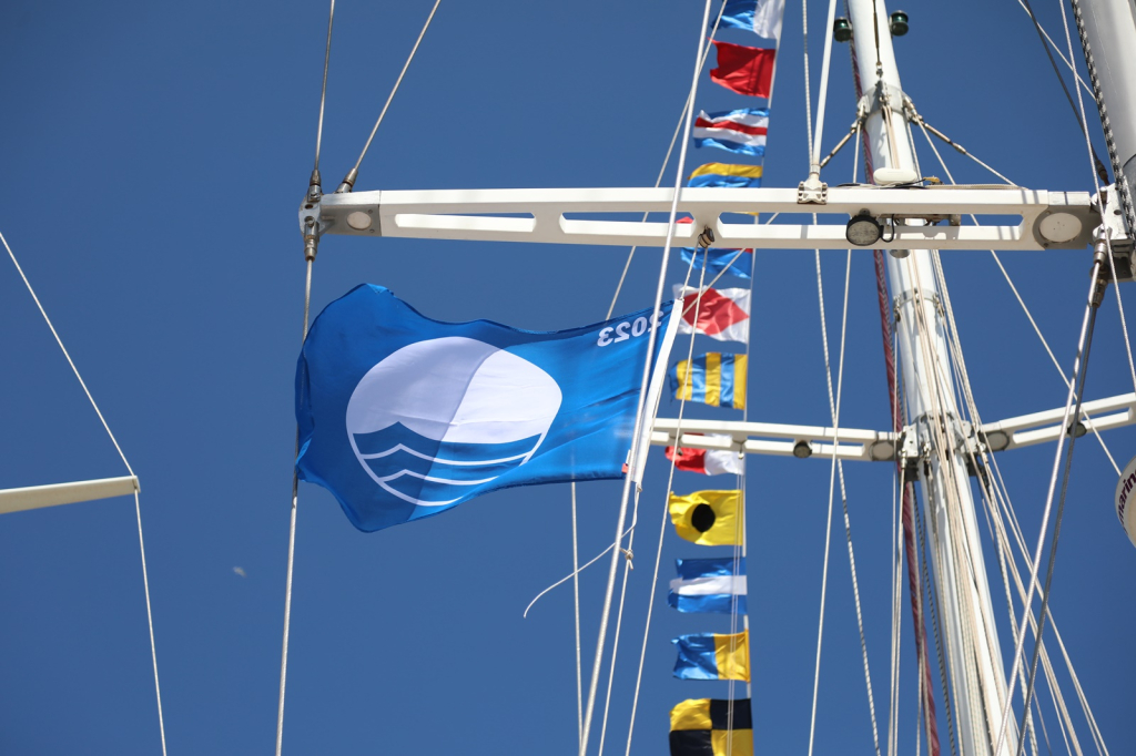 THE FIRST TURKISH TRAINING SHIP TO RECEIVE THE BLUE FLAG, STS BODRUM
