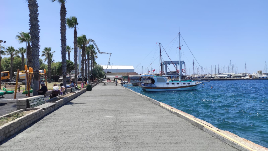 THE SURFACE OF THE YALIKAVAK PIER PROMENADE RENEWED