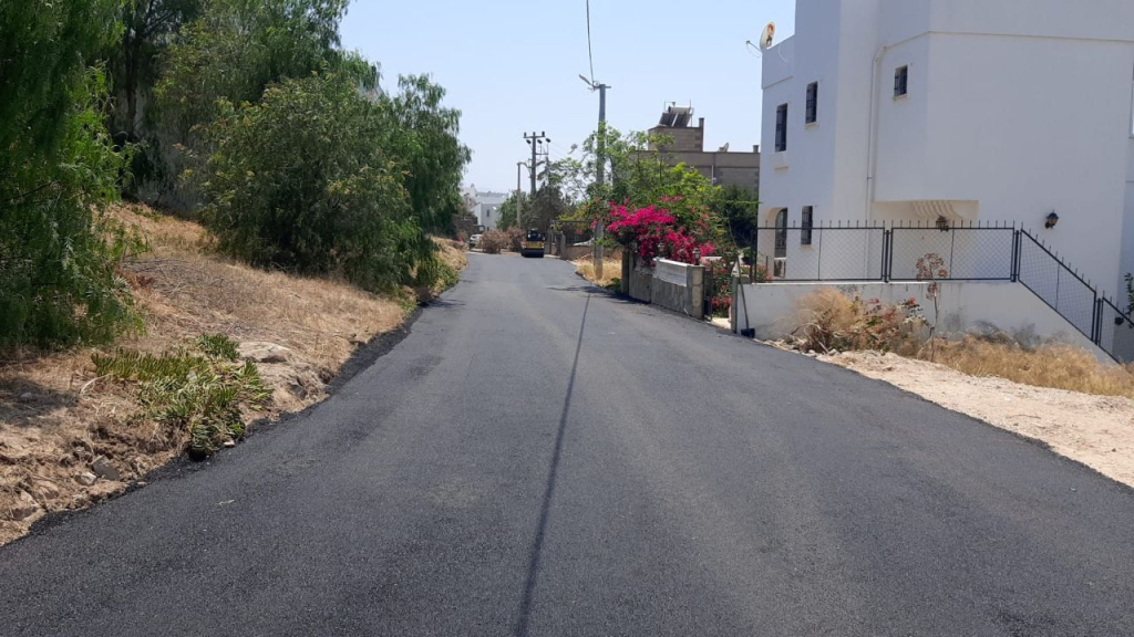 AKYARLAR NEIGHBORHOOD, 4360 STREET, ASPHALT WORKS COMPLETED.