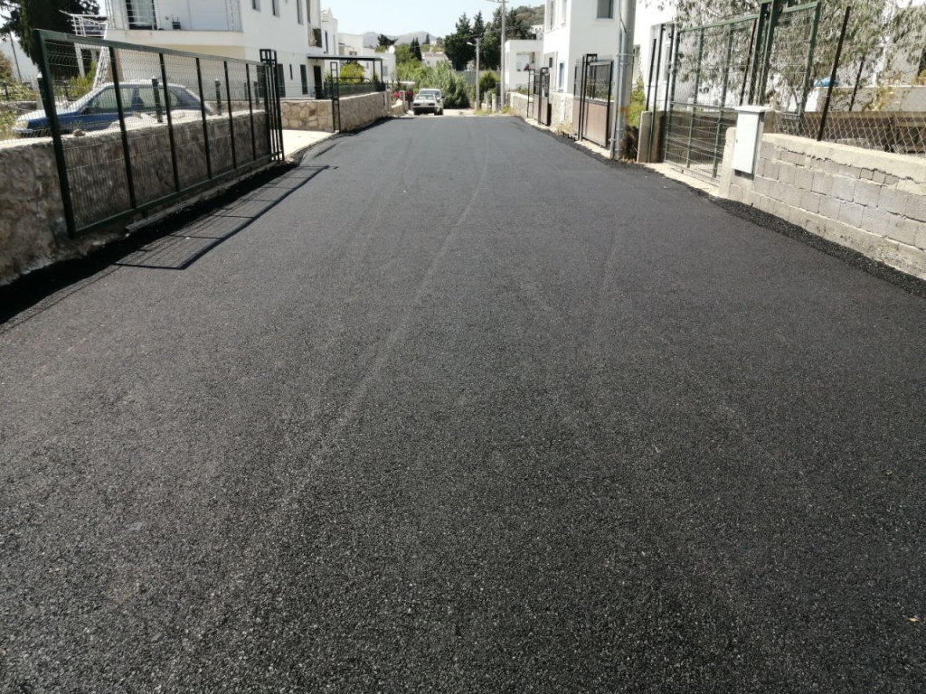 ASPHALT PAVING WORKS ON STREET 5262 IN ISLAMHANELERI NEIGHBORHOOD COMPLETED