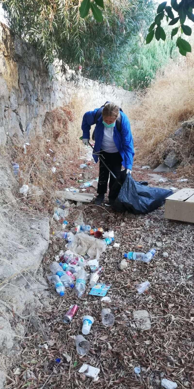 CLEANING WORKS IN RIVERBEDS