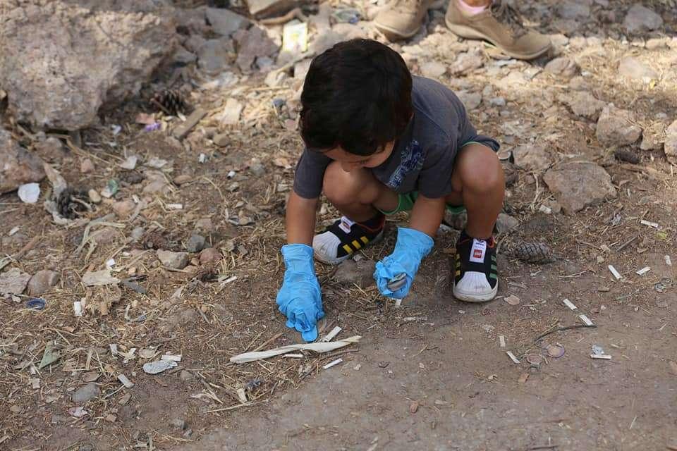 CLEAN-UP IN CENNET COVE ON WORLD CLEANUP DAY