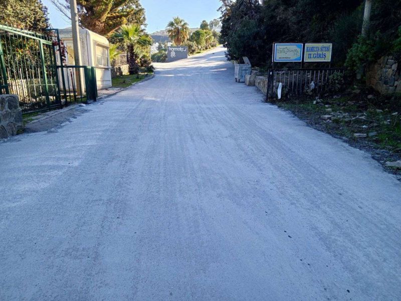 CONCRETE ROAD PAVING COMPLETED ON ISTIKLAL AVENUE IN KOYUNBABA NEIGHBORHOOD