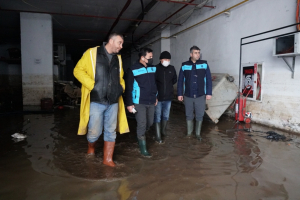 ALL RESOURCES TO COMBAT WATER FLOODS MOBILIZED