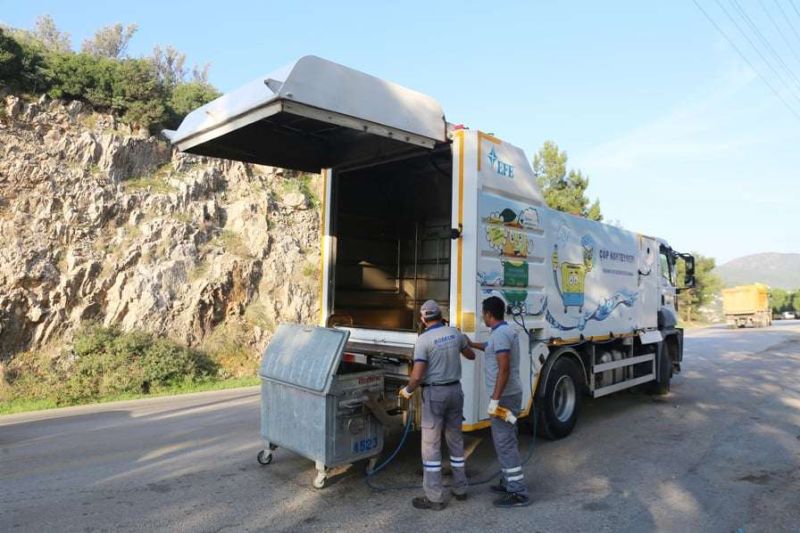 CLEANING & DISINFECTION OF GARBAGE CONTAINERS