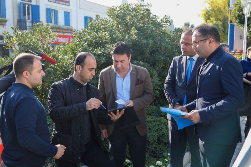 CHIPS INSTALLED IN WASTE CONTAINERS