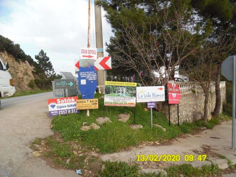 FIGHT AGAINST SIGN & TOTEM POLLUTION