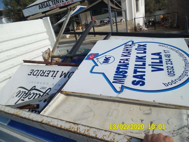 FIGHT AGAINST SIGN & TOTEM POLLUTION