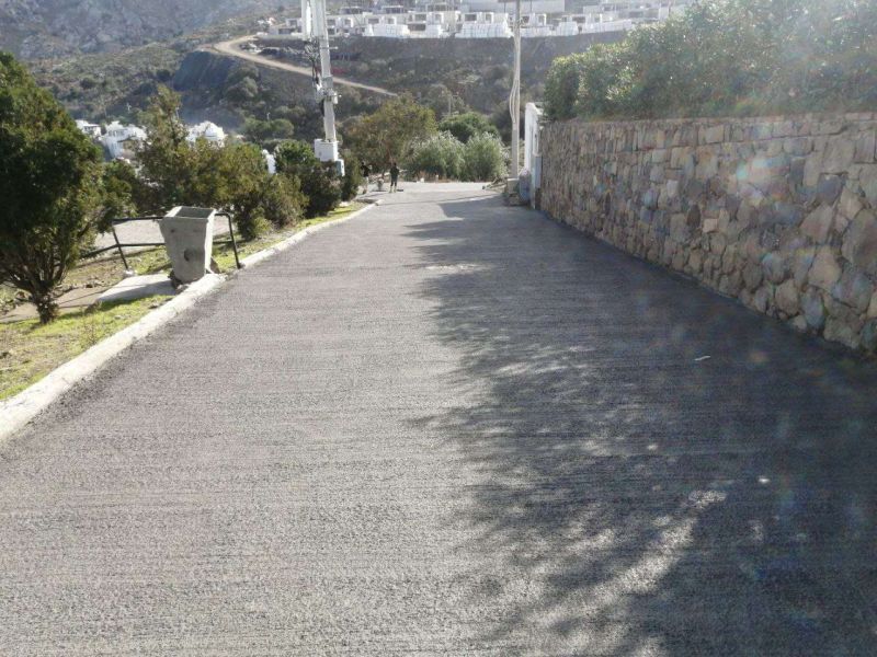 CONCRETE ROAD WORKS ON 5476 STREET IN KOYUNBABA NEIGHBORHOOD COMPLETED